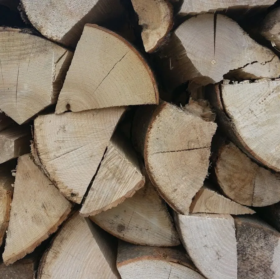 Leña de haya secada en horno – Gran palet de 25/30 cm
